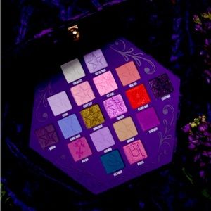 Jeffree Star Bloodlust palette